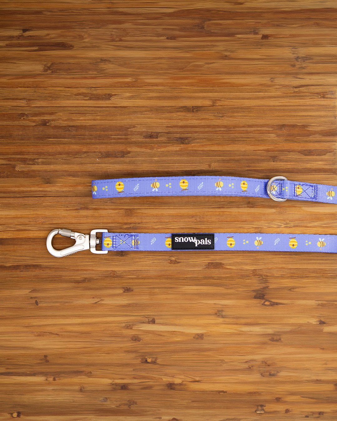 Purple dog leash with metal